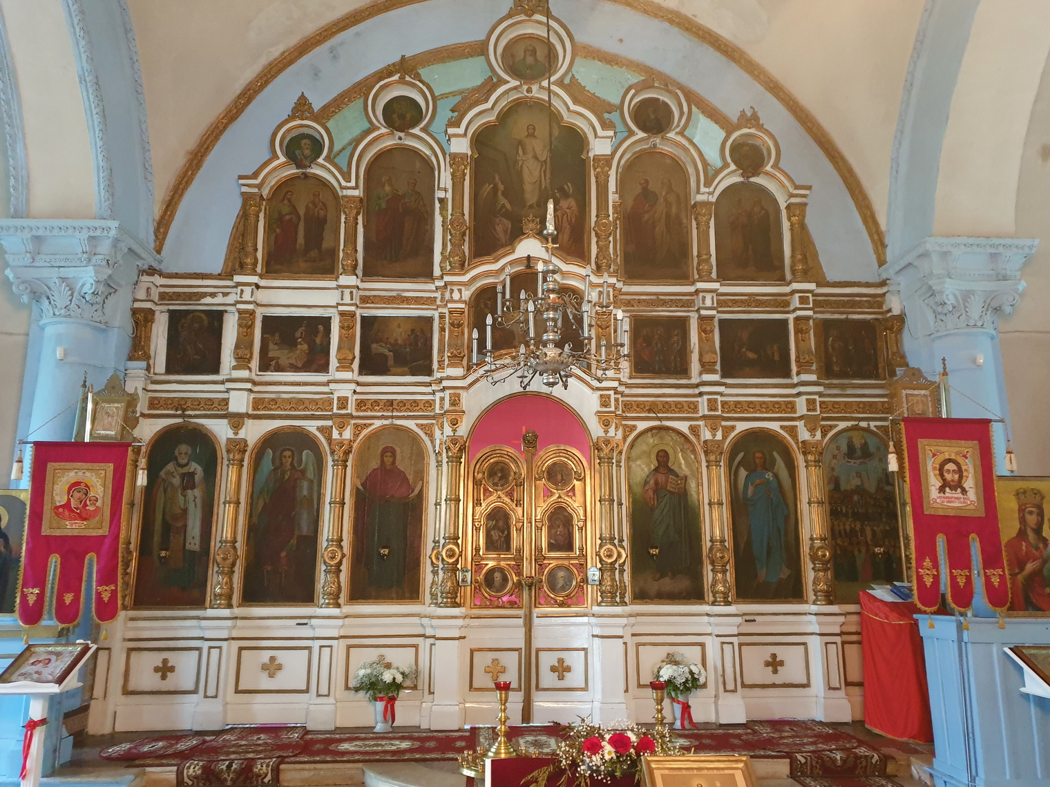 Иконостас