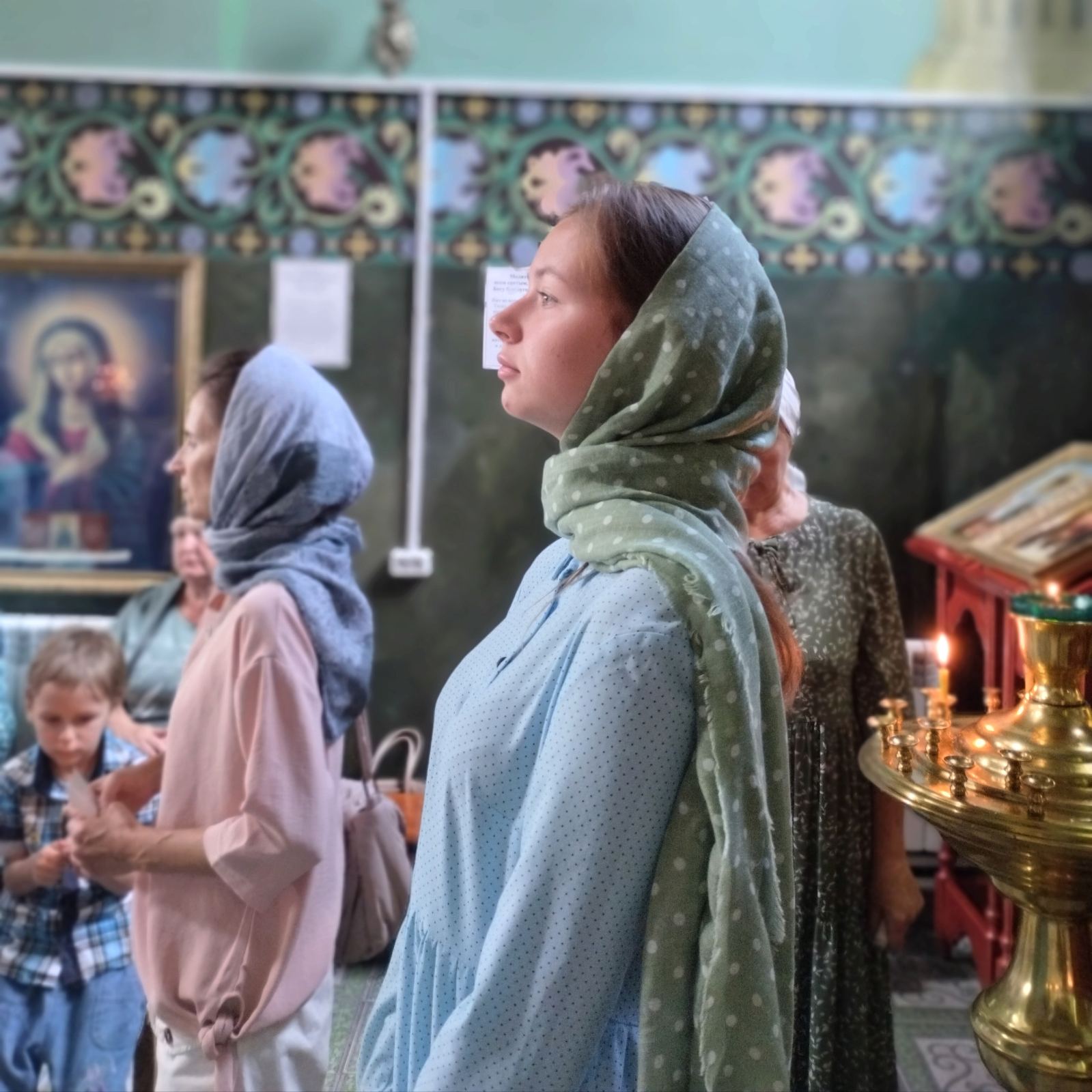 Молебен