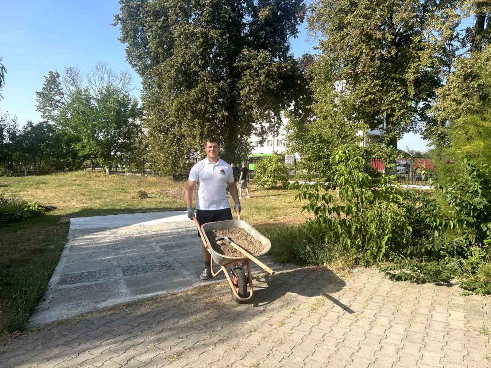 За работой