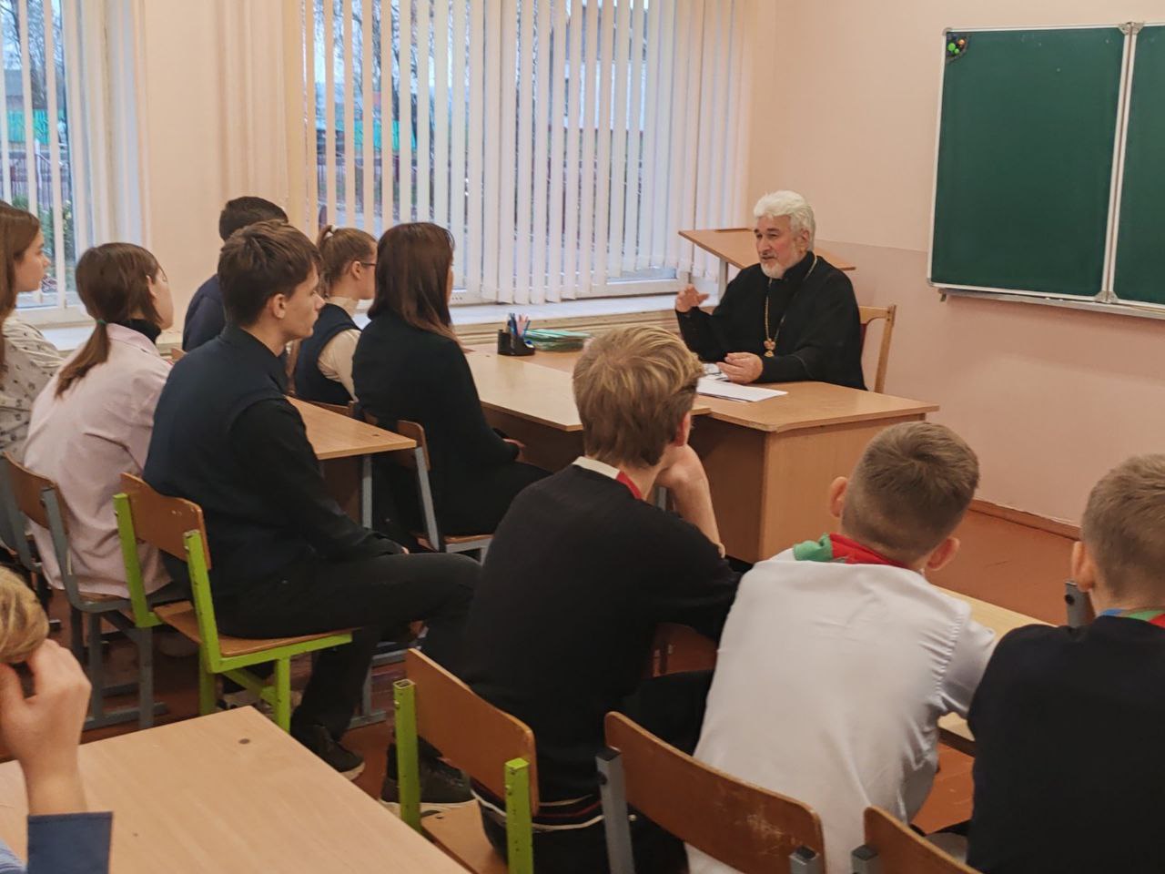 Беседу ведёт протоиерей Пётр Петрушенко