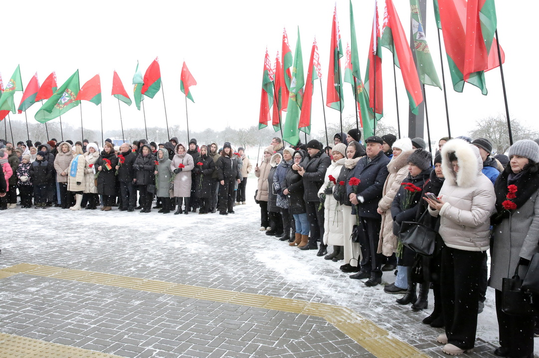 Участники церемонии открытия музея