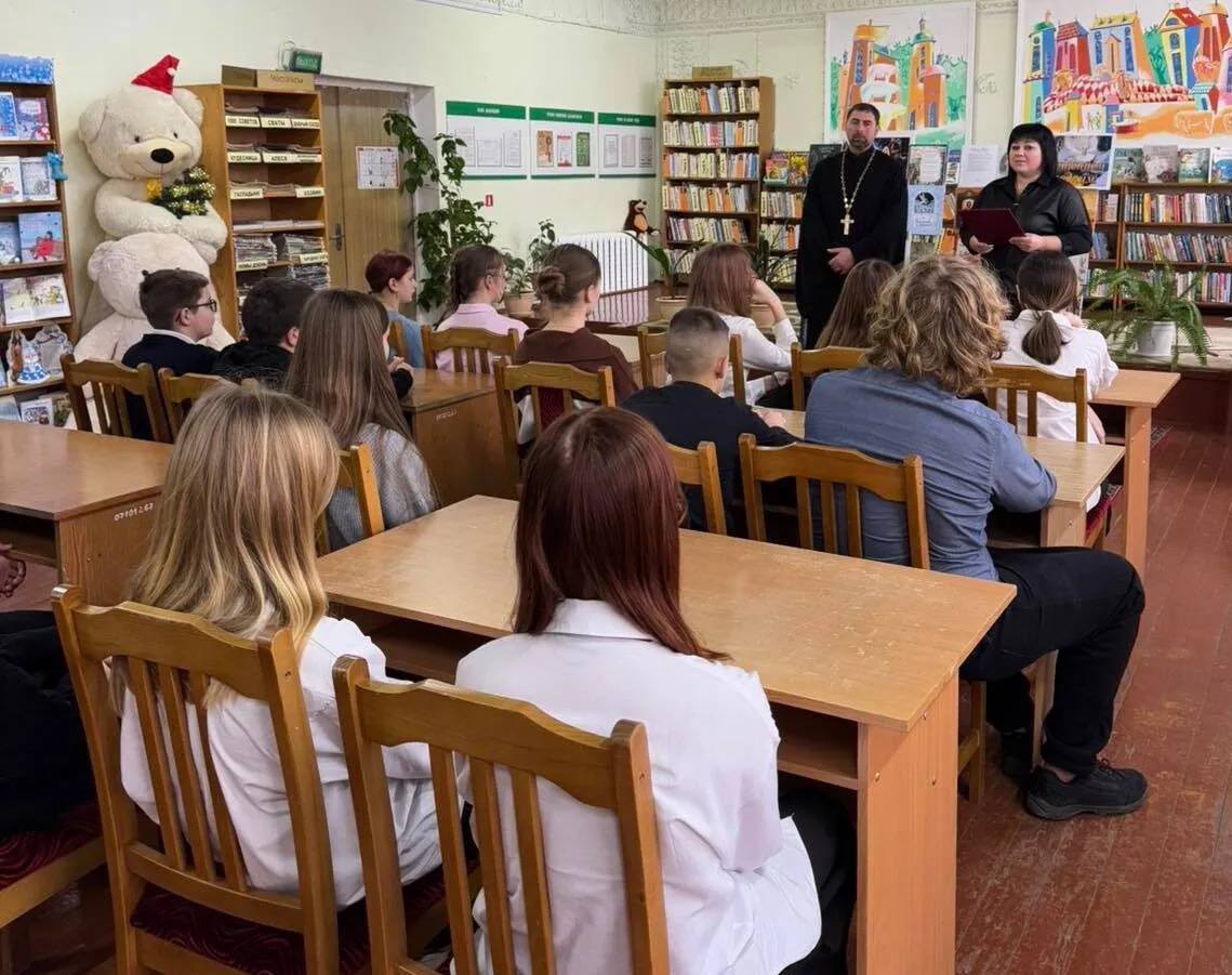 Беседу ведёт иерей Михаил Маркосян