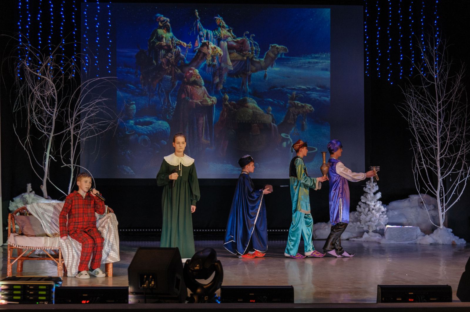 Рождественский мюзикл "Неразменный рубль"