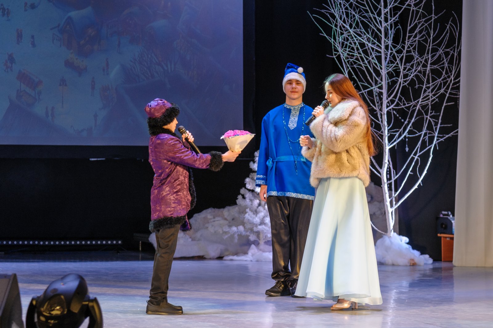 Рождественский мюзикл "Неразменный рубль"