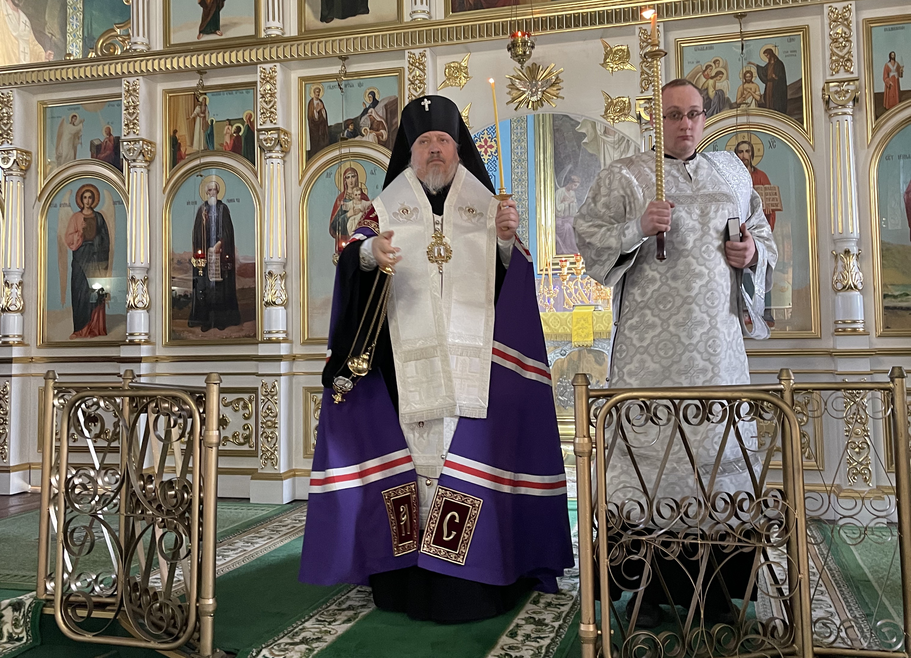 Панихиду возглавил владыка Стефан
