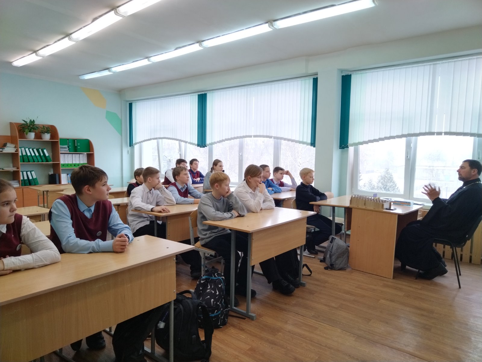 Беседу ведёт иерей Михаил Маркосян