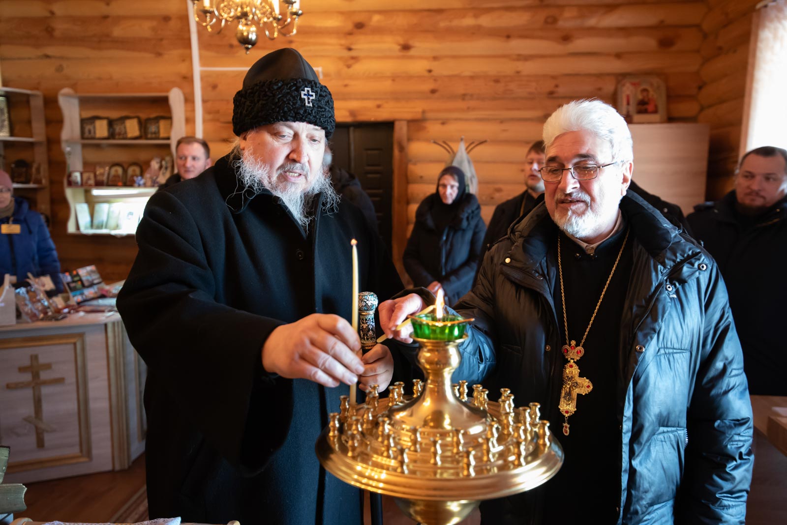 В часовне