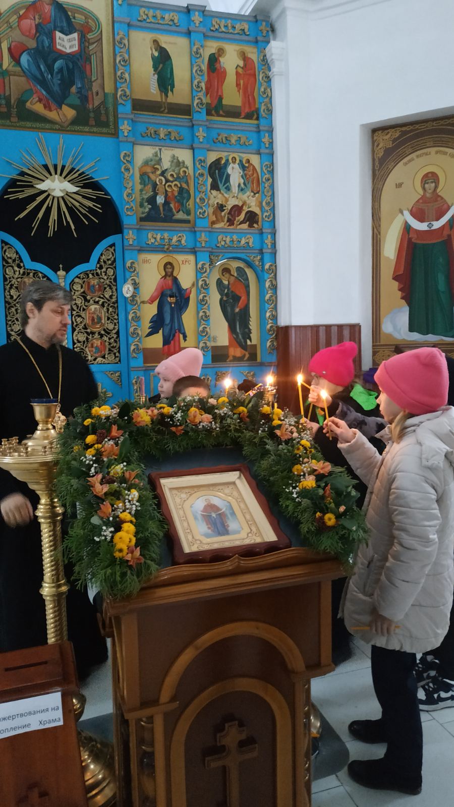 В храме Покрова Пресвятой Богородицы г.п.Стрешин