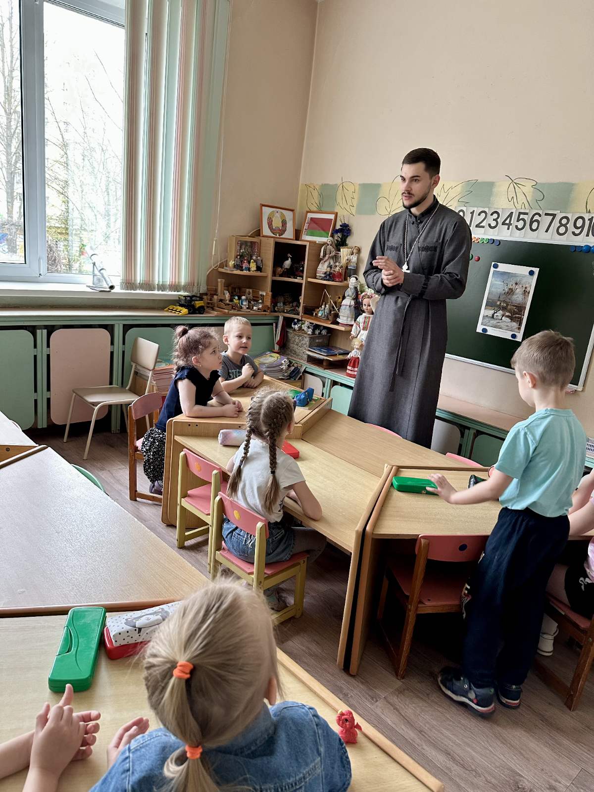 Беседу ведёт иерей Георгий Чичов