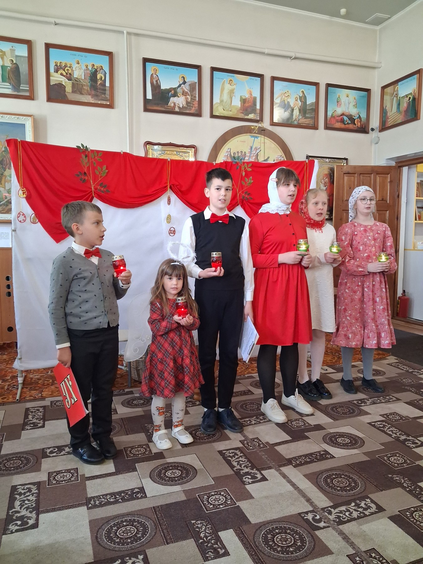 Театральная миниатюра