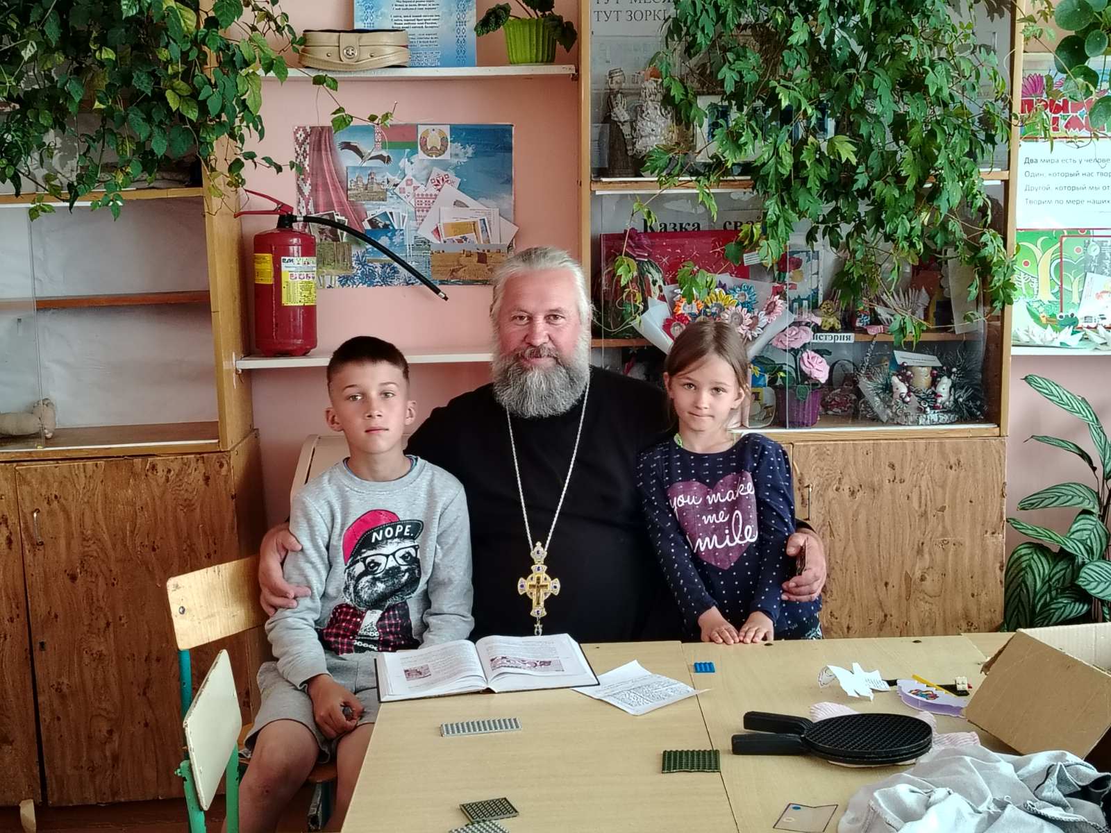 В школе