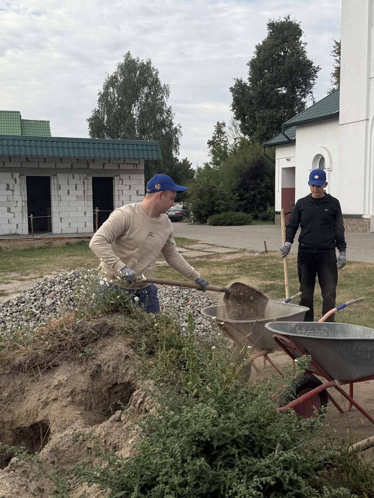 За работой