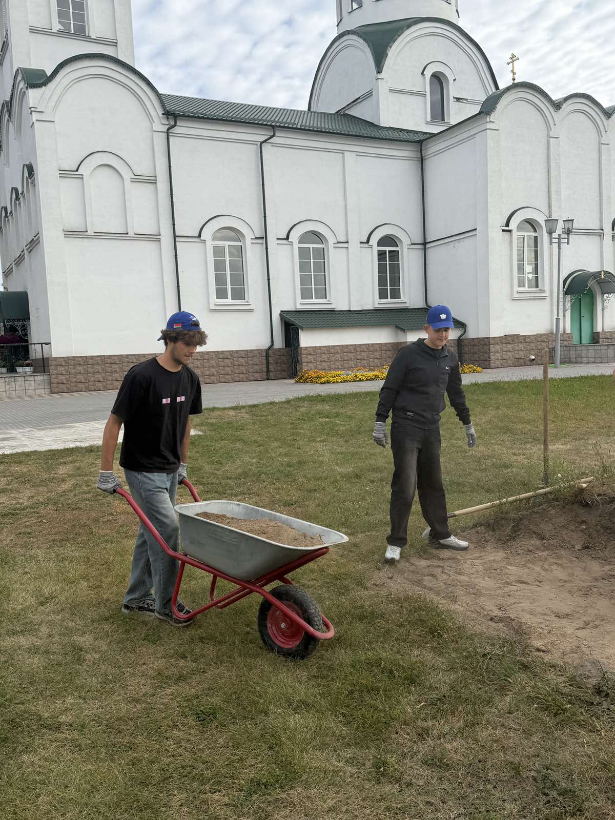 За работой