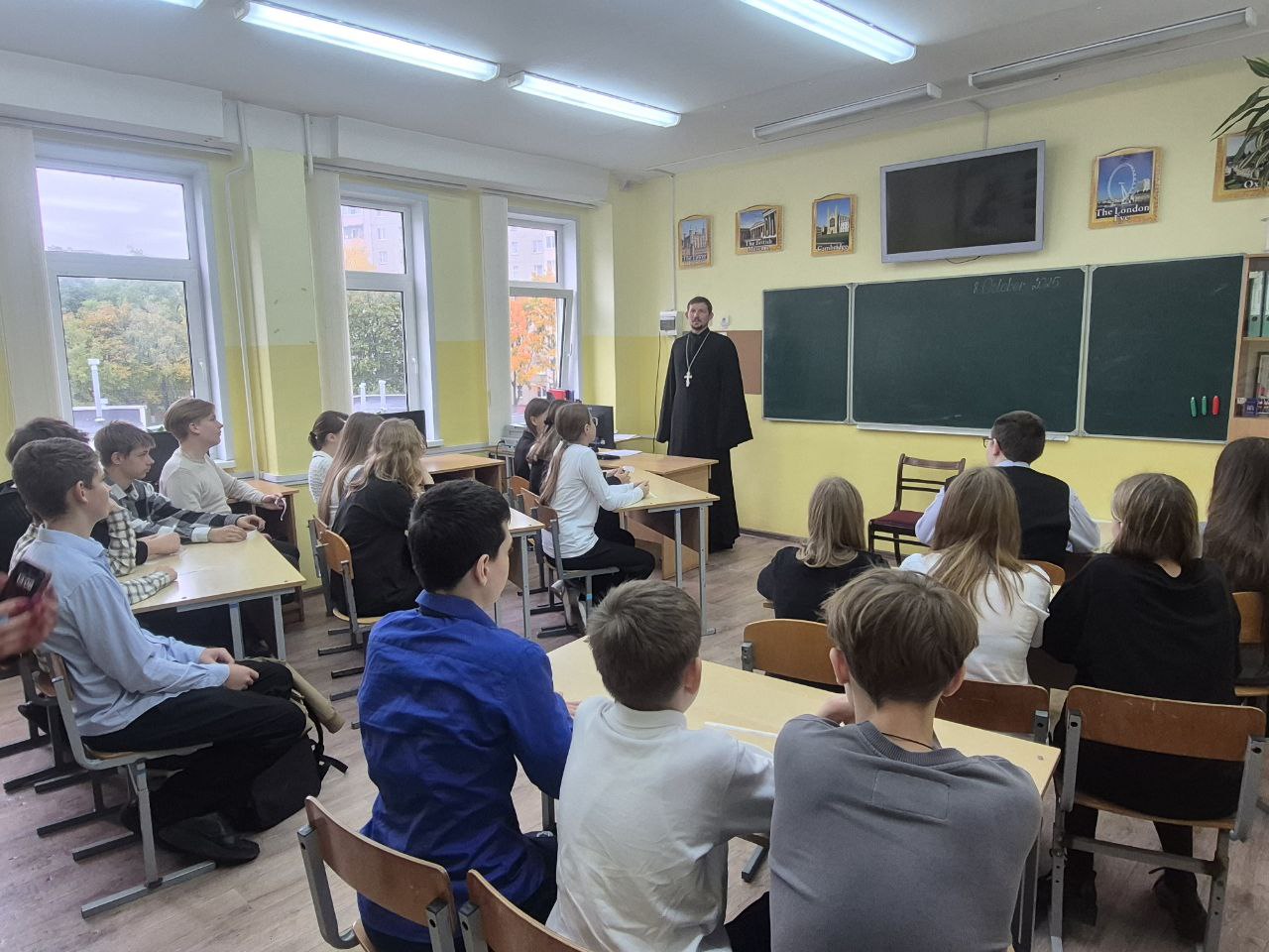 Беседу ведёт иерей Андрей Исаев
