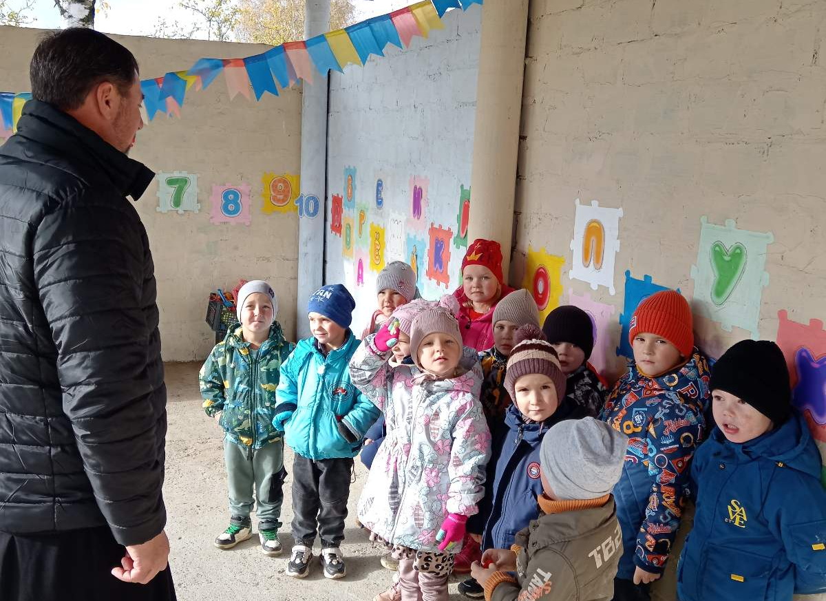 Беседу ведёт иерей Михаил Маркосян