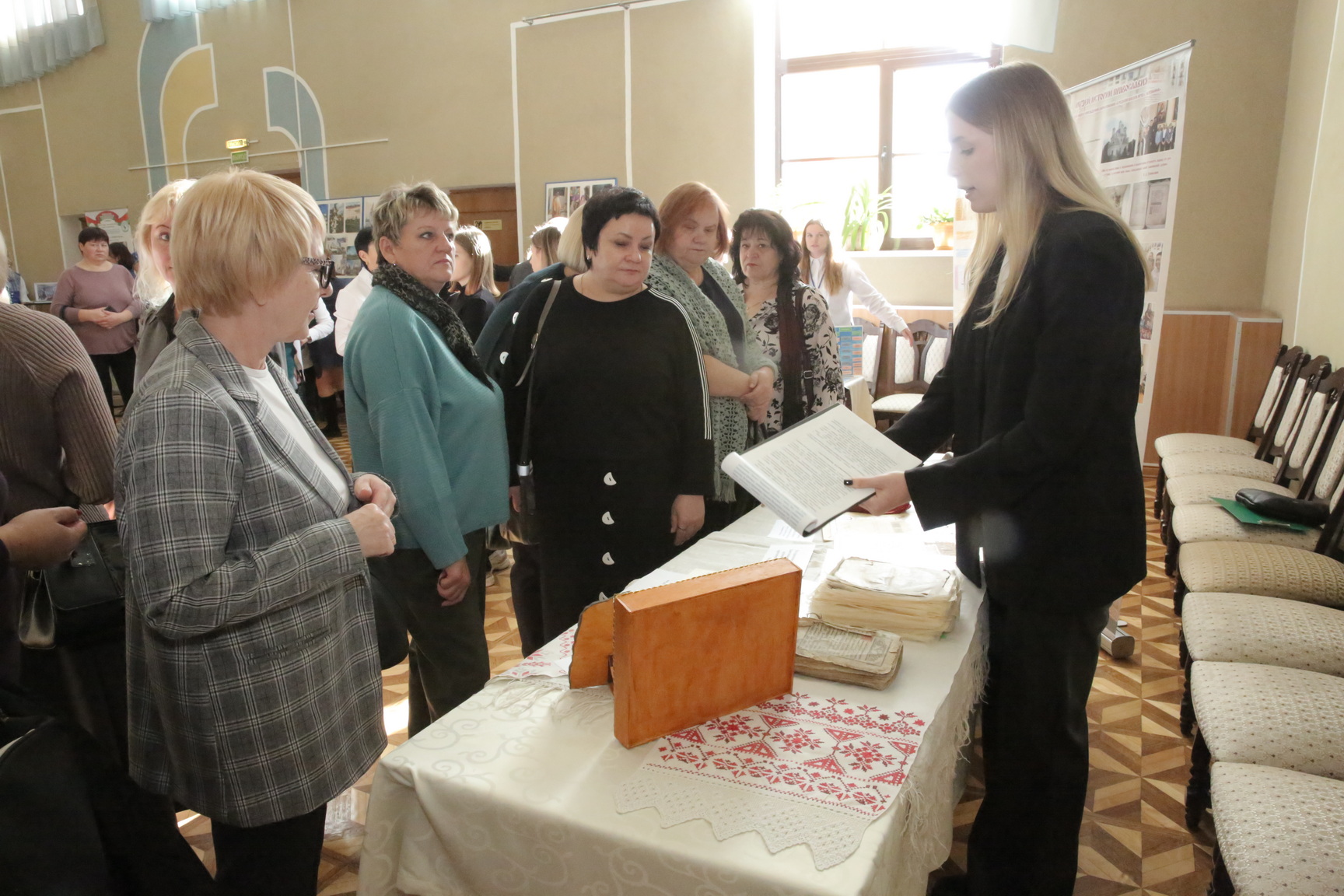 Знакомство с выставками