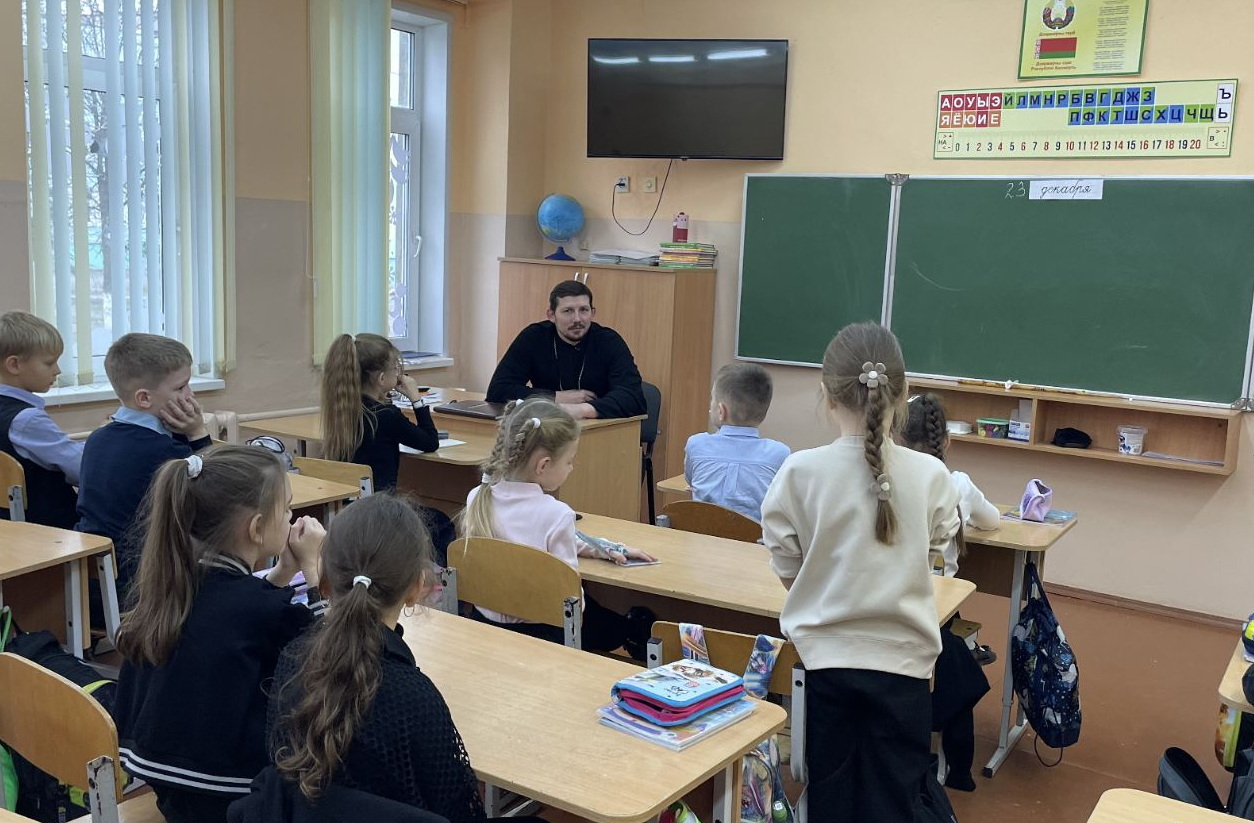 Беседу ведёт иерей Андрей Исаев