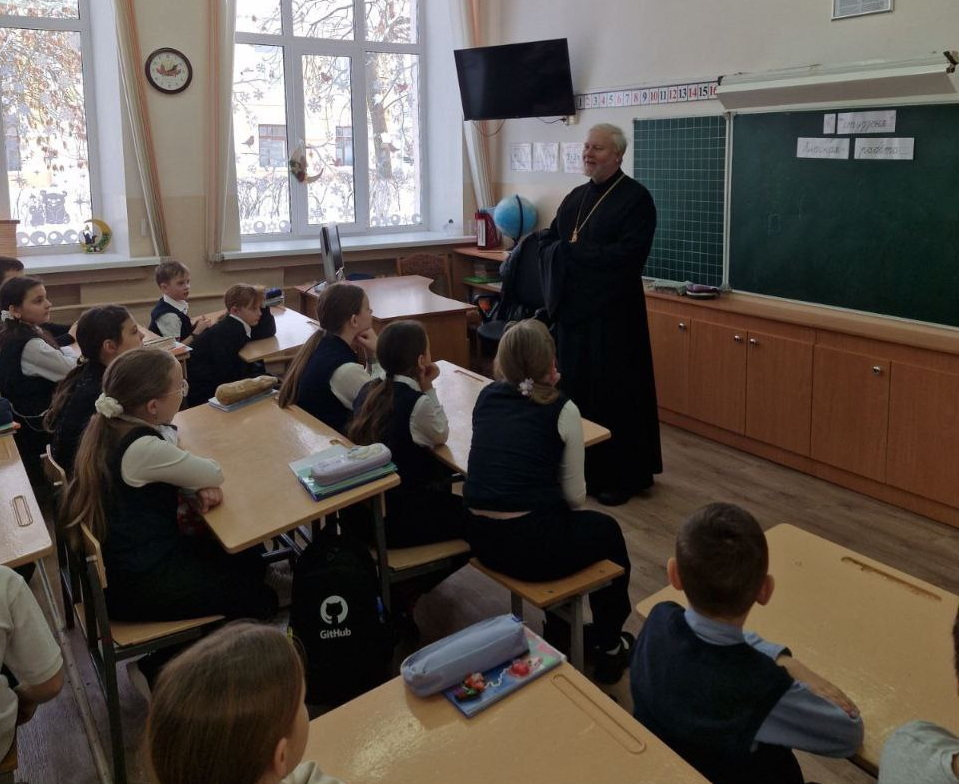 Беседу ведёт протоиерей Павел Бондарчук