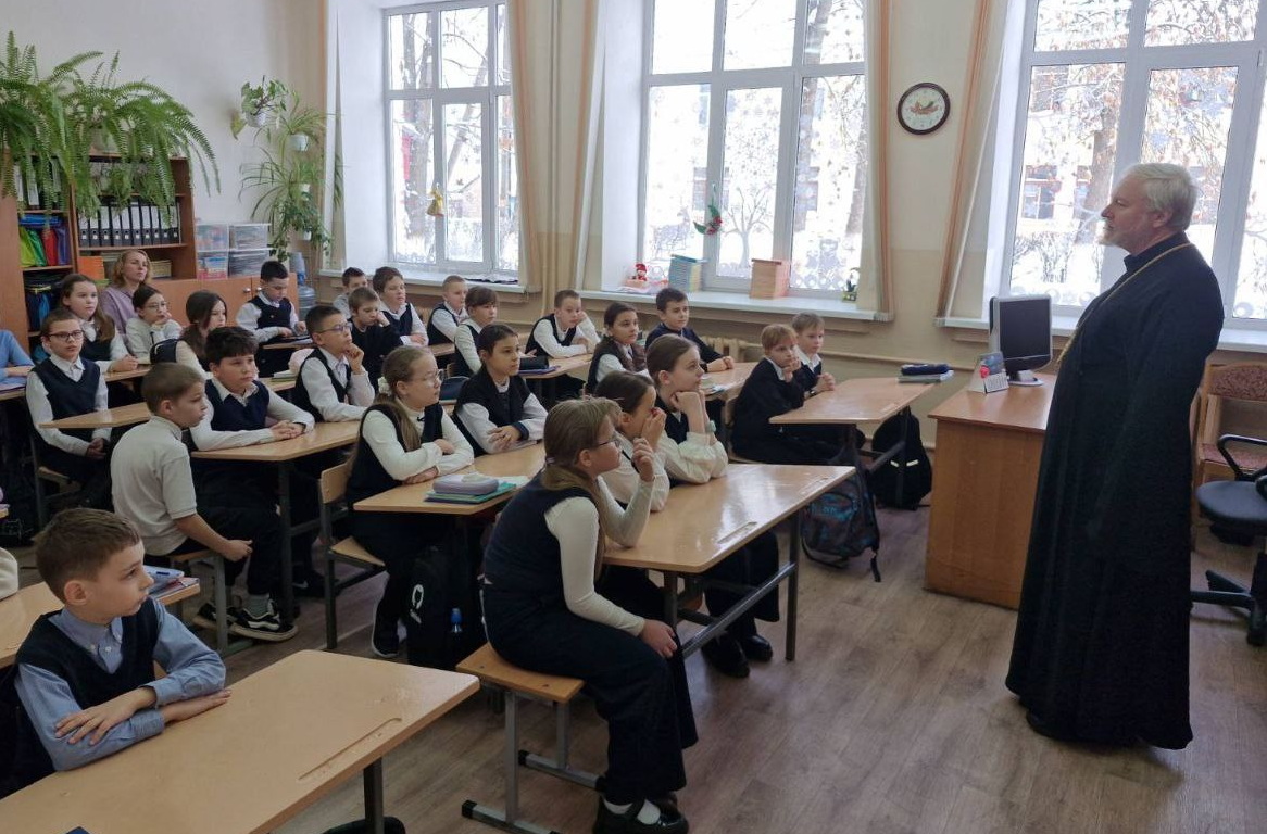 Беседу ведёт протоиерей Павел Бондарчук
