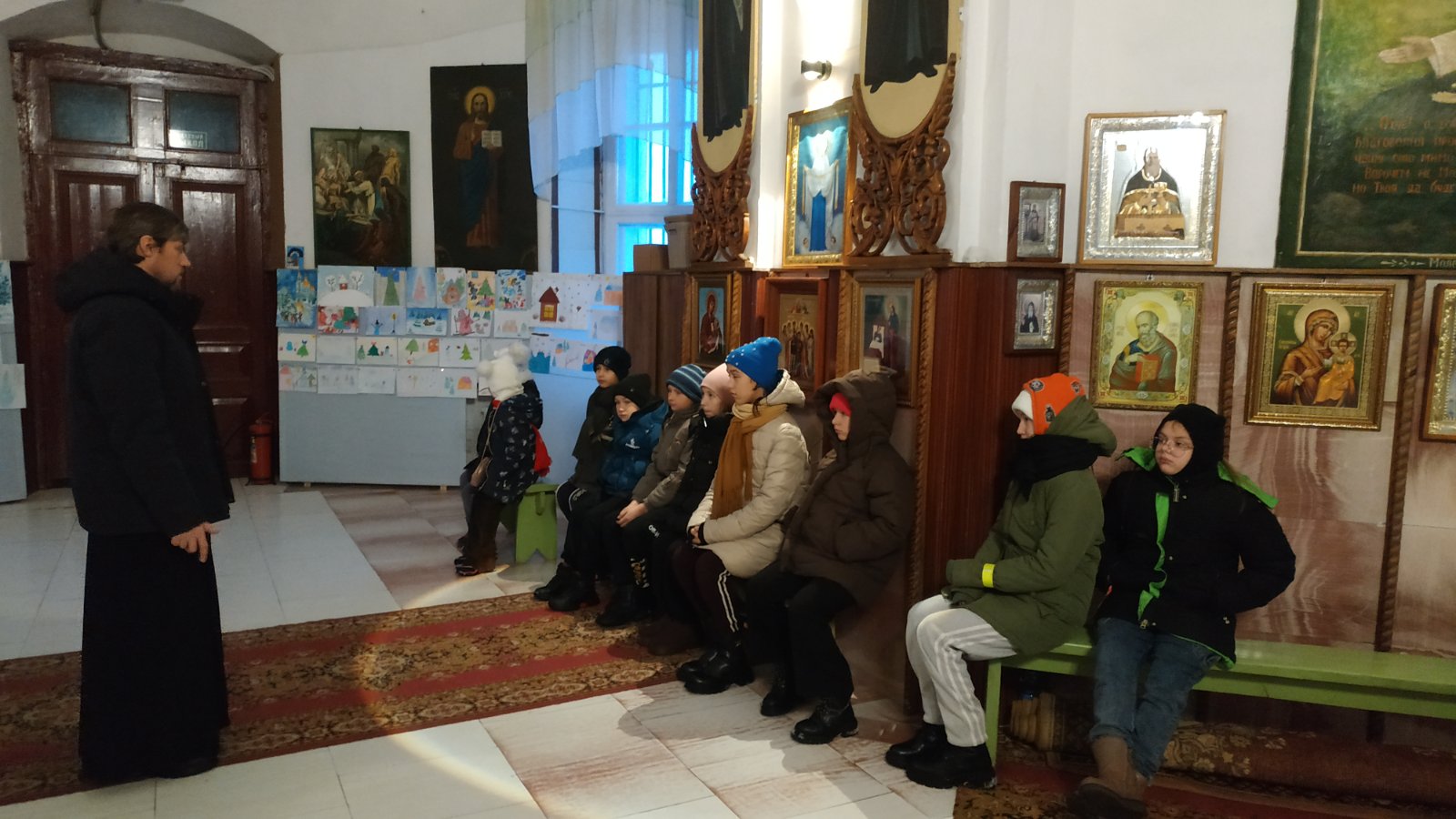 Беседу ведёт протоиерей Евгений Межуев