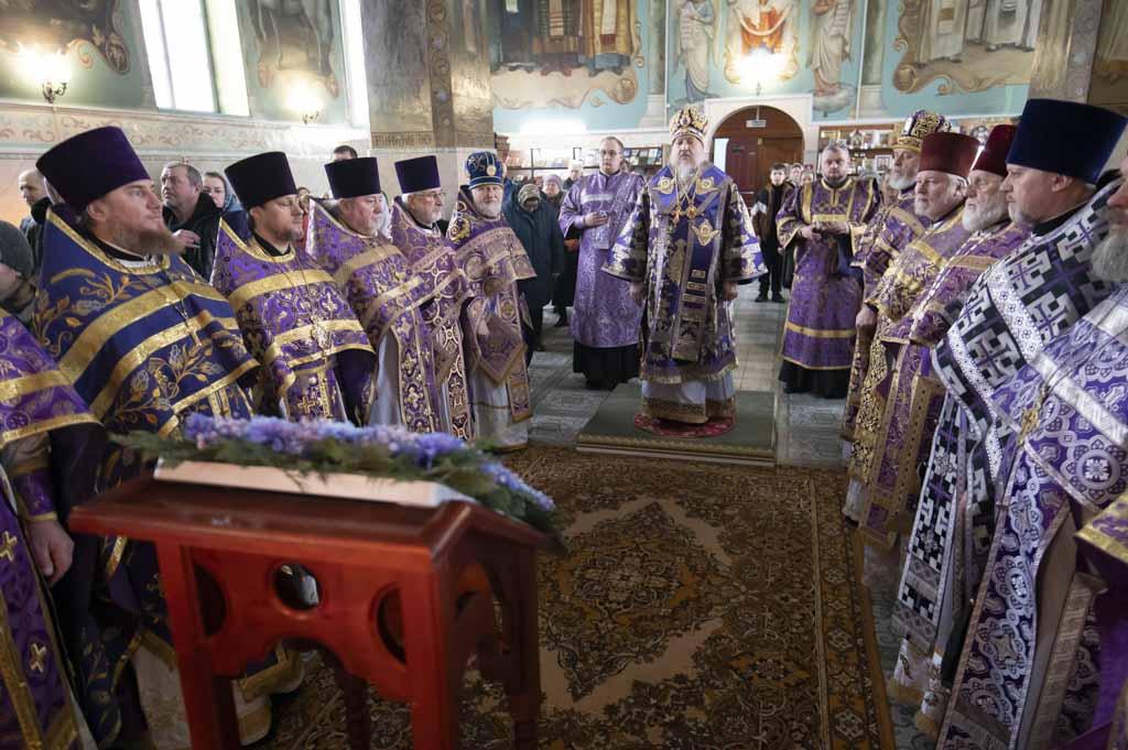 Во время богослужения