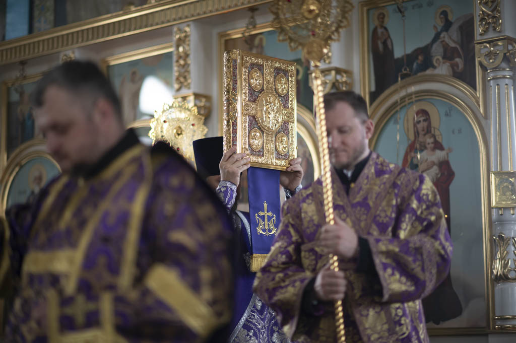 Во время богослужения