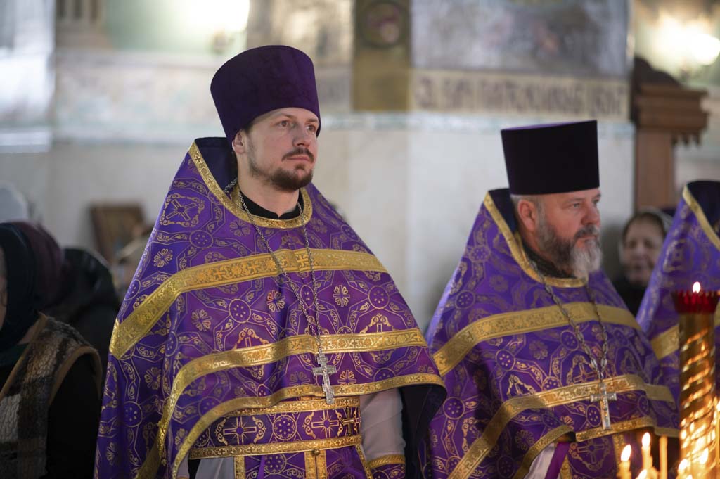 Во время богослужения