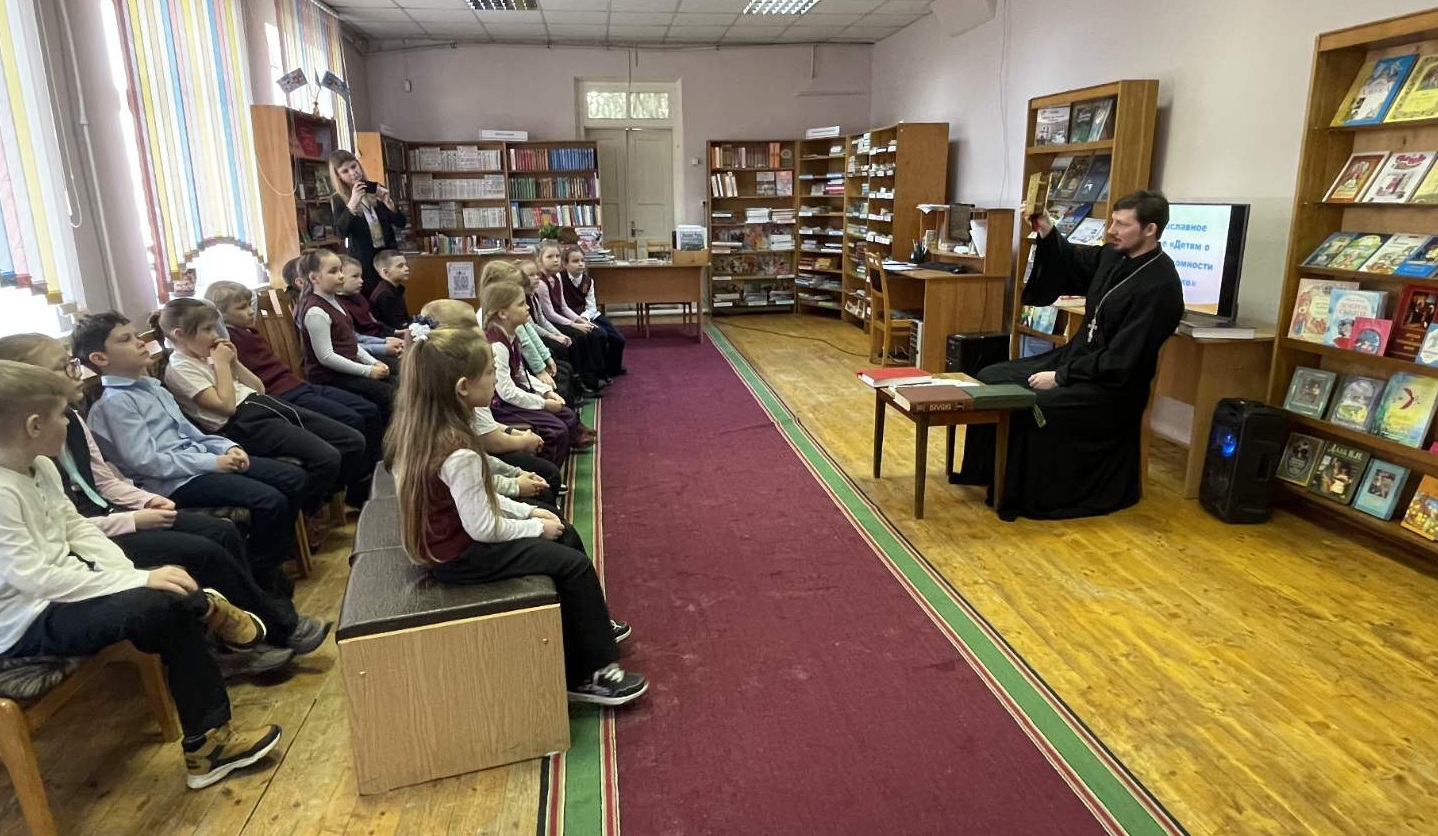 Беседу ведет иерей Андрей Исаев