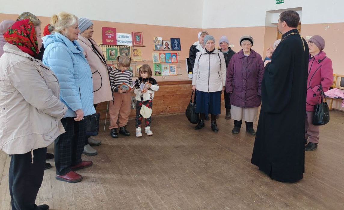 Беседу ведёт иерей Михаил Маркосян