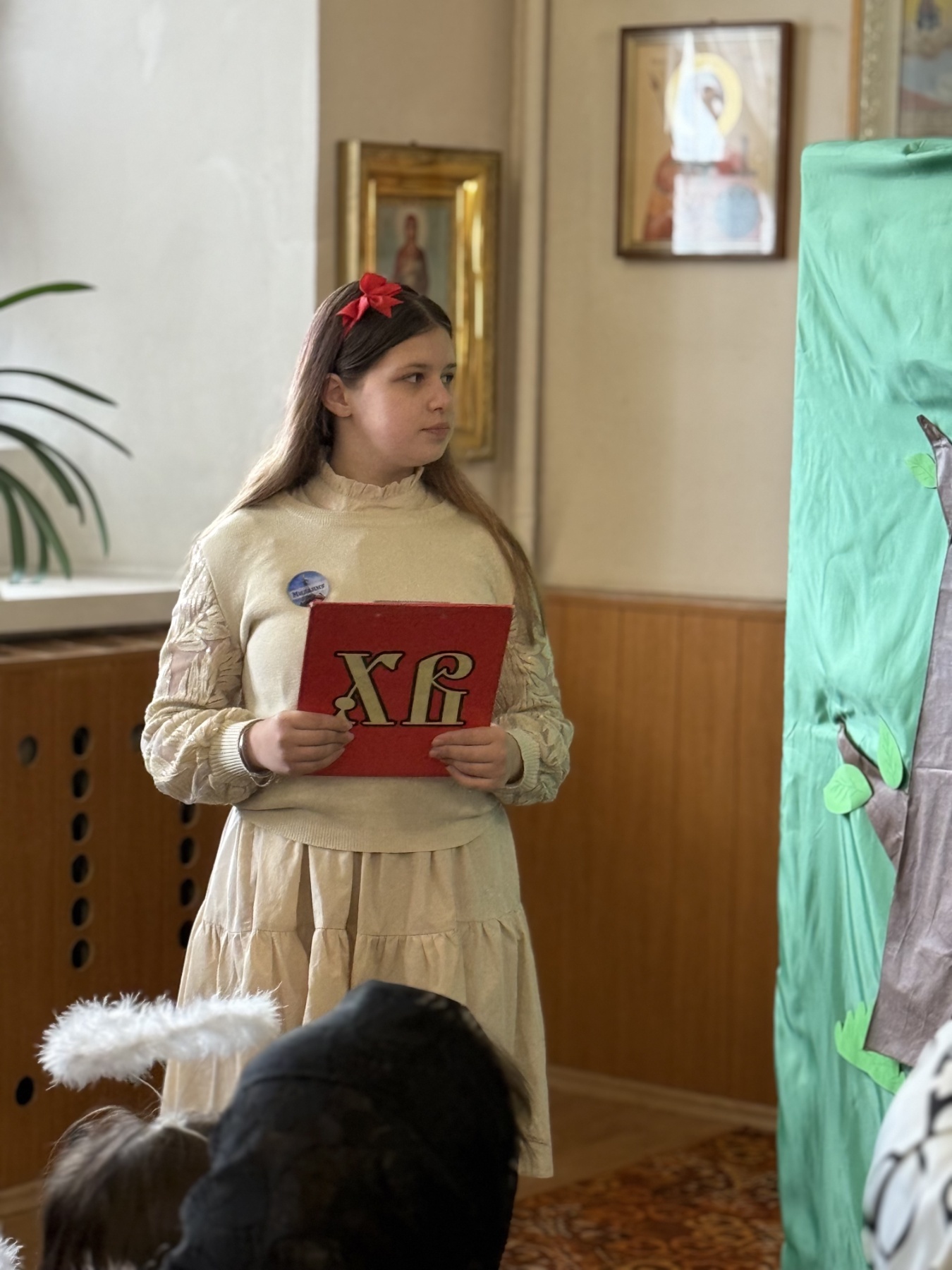 Во время спектакля