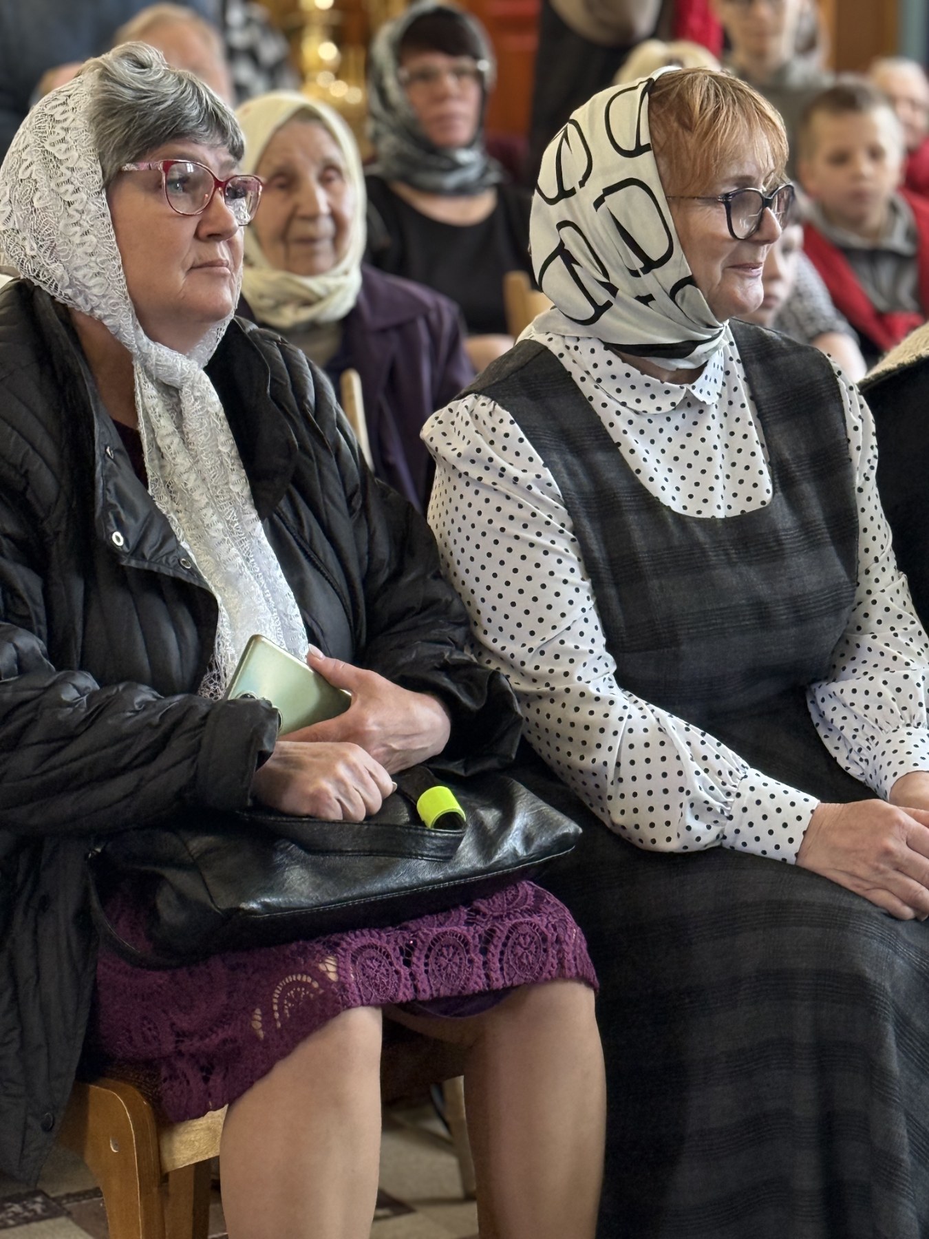 Во время спектакля