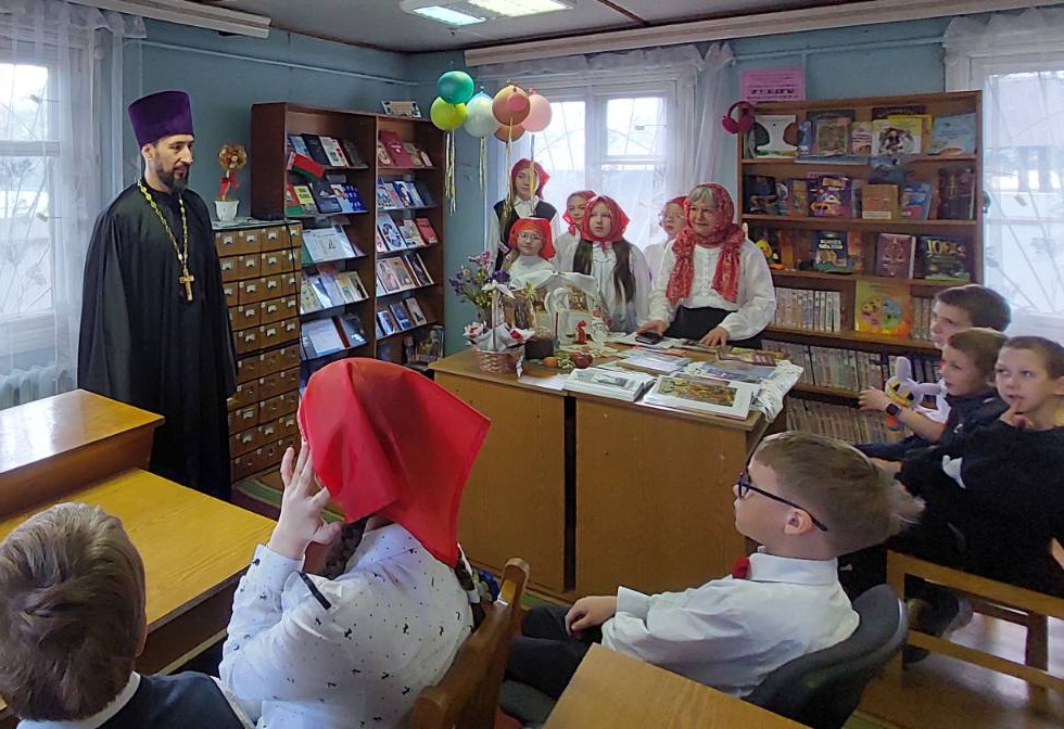 Беседу ведёт иерей Сергий Плетежов