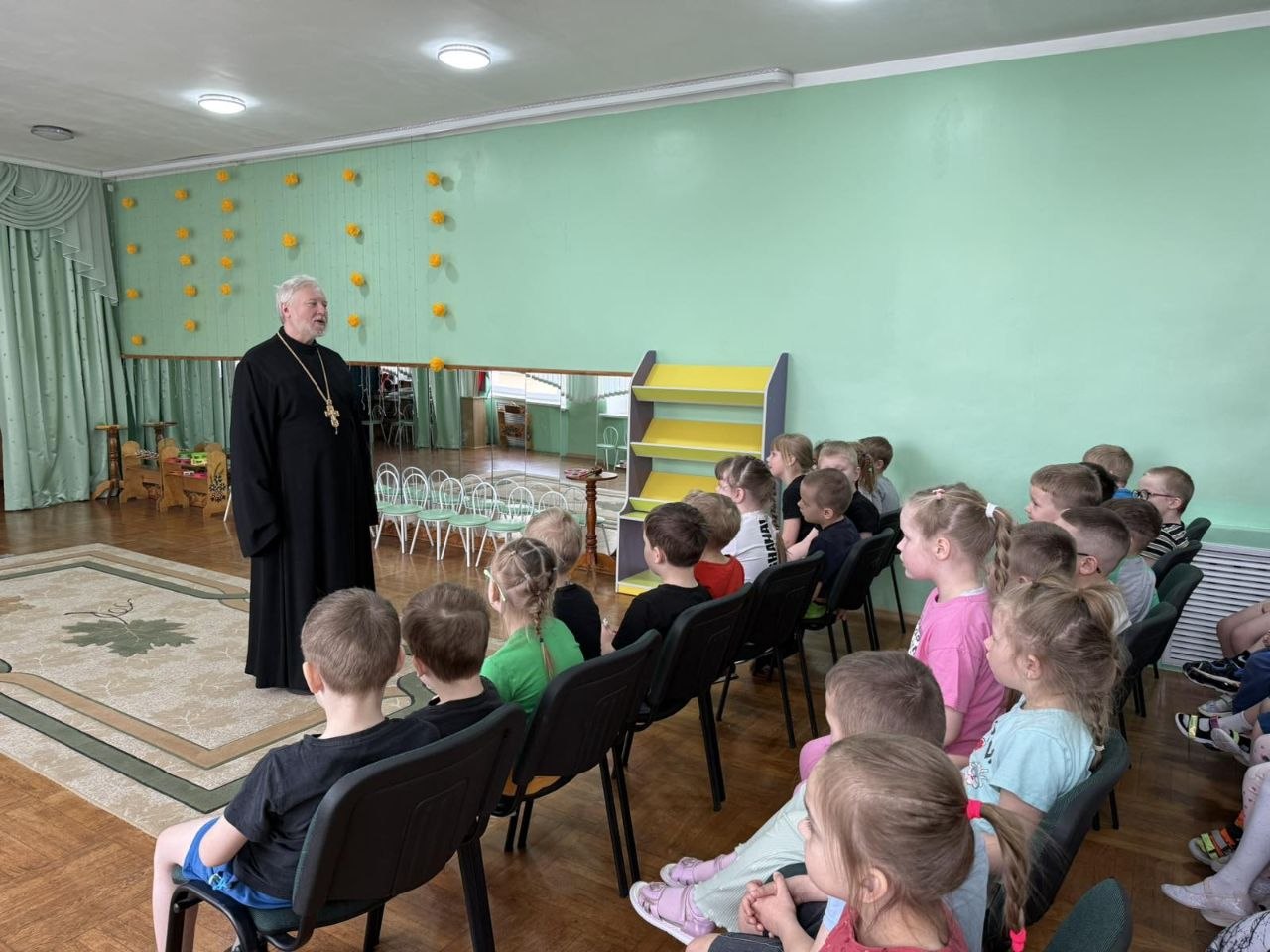 Беседу ведёт протоиерей Павел Бондарчук