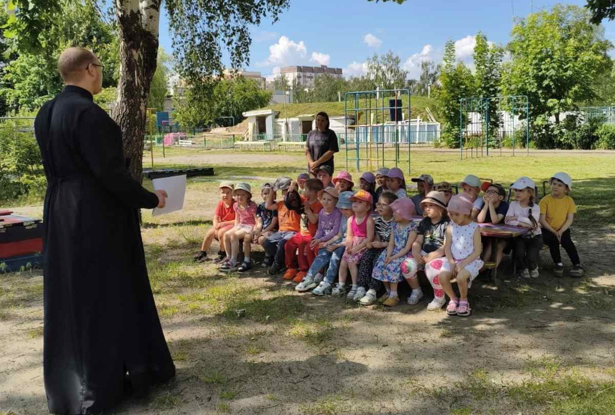 Беседу ведёт диакон Андрей Соколовский