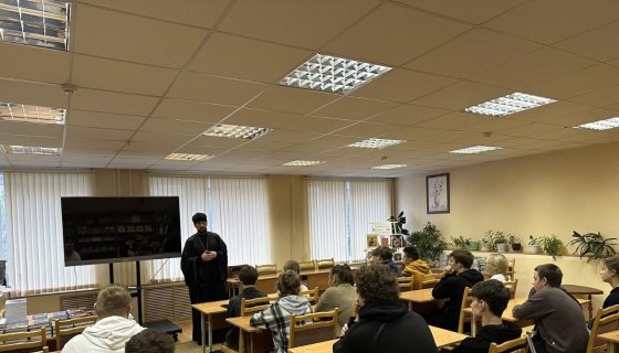 Беседу ведёт иерей Сергий Плетежов