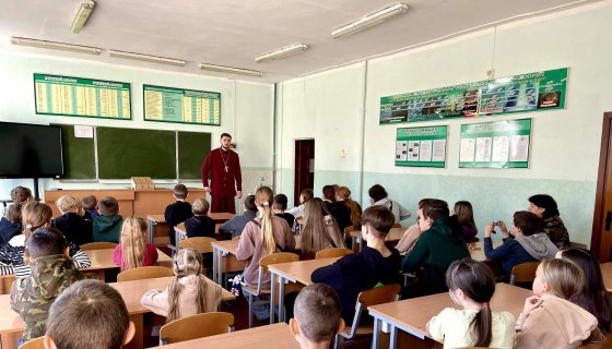 Беседу ведёт иерей Георгий Чичов