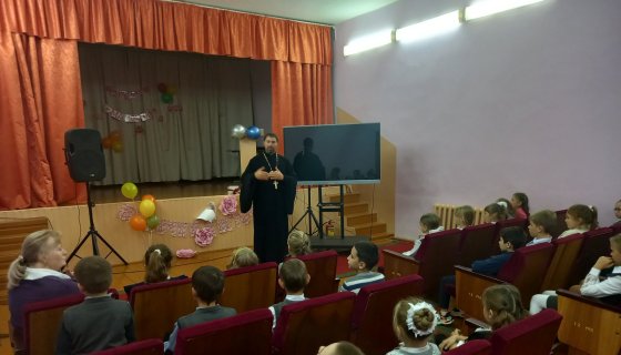Беседу ведёт иерей Михаил Маркосян