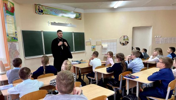 Беседу ведёт иерей Георгий Чичов
