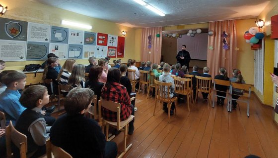 Беседу ведёт иерей Сергий Плетежов
