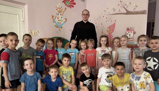 С воспитанниками детского сада