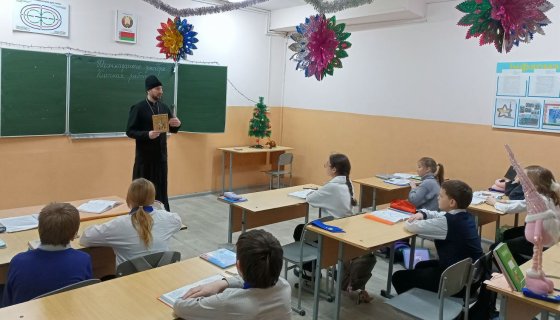 Беседу ведёт иерей Сергий Плетежов