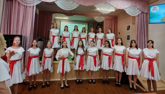 Образцовый вокальный ансамбль "Тонус"