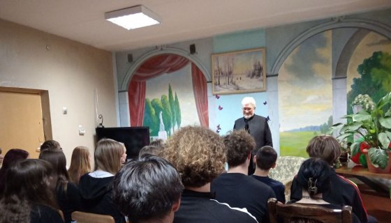 Беседу ведёт протоиерей Пётр Петрушенко