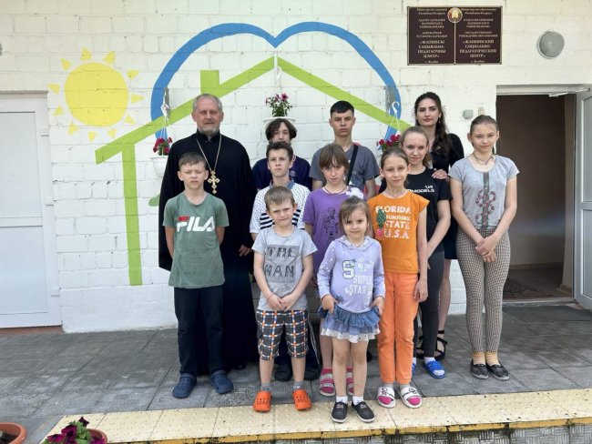 С воспитанниками центра