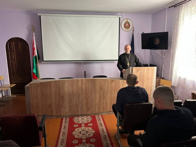 Беседу ведёт протоиерей Леонид Михайловский