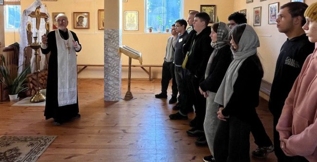 Беседу ведёт протоиерей Пётр Петрушенко