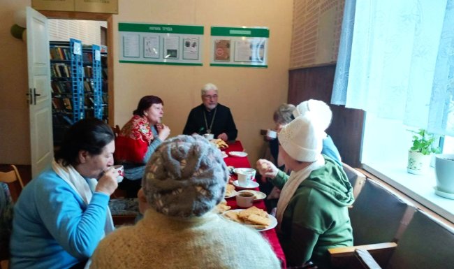 За чаепитием