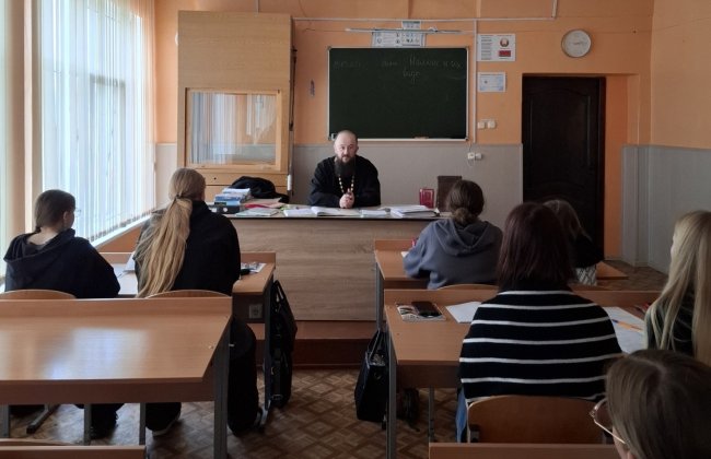 Беседу ведёт иерей Павел Кулиш