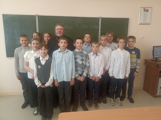 С учащимися Солонской средней школы