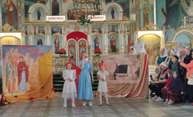 Поёт Наталья Новикова